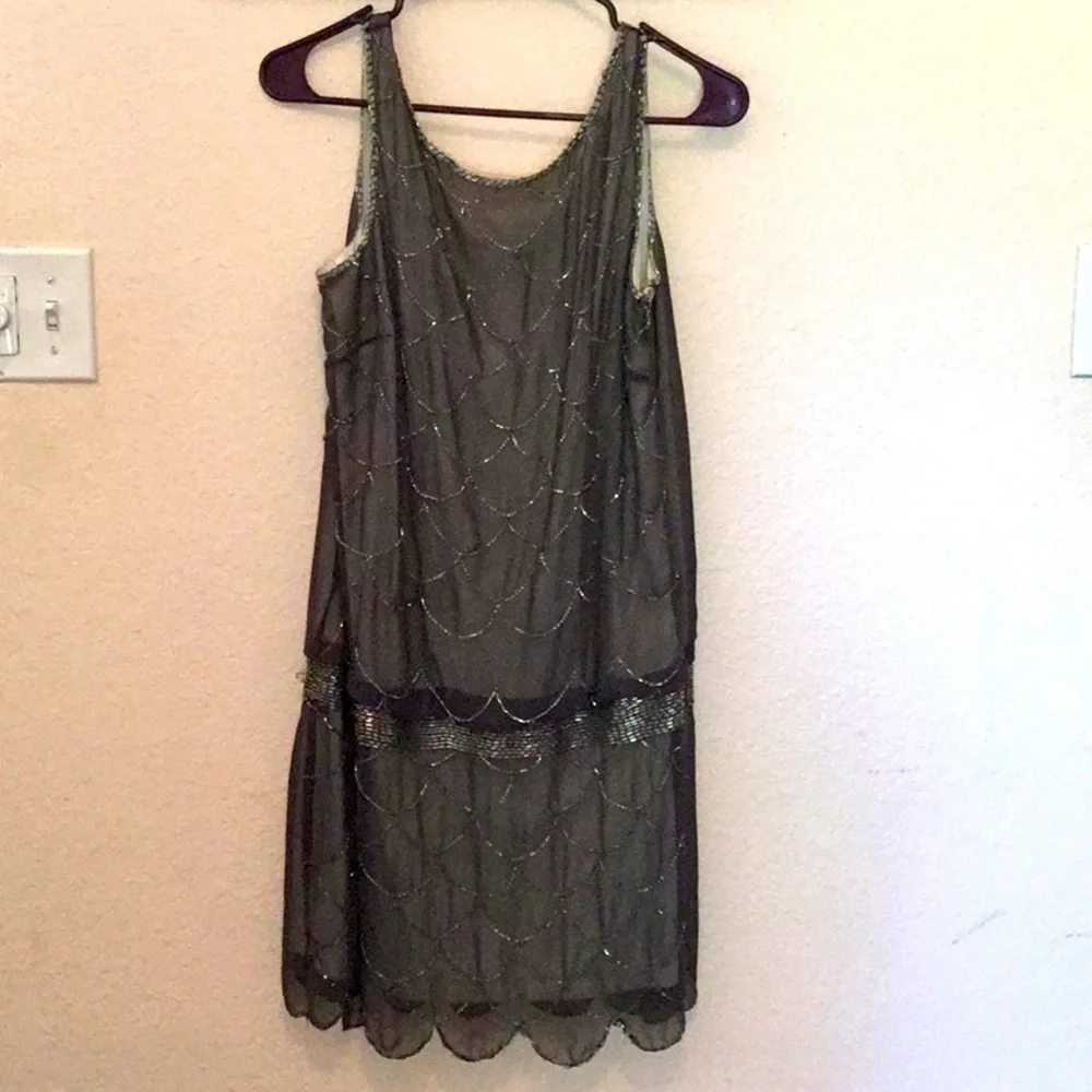 Dess - Picture 1 of 2